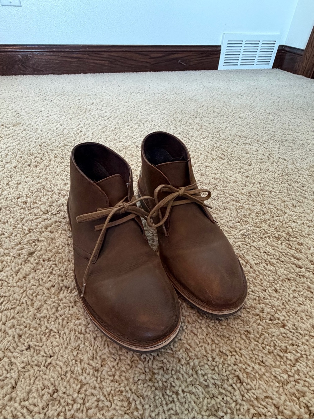 American Eagle Outfitters Brown Leather Chukka Boots